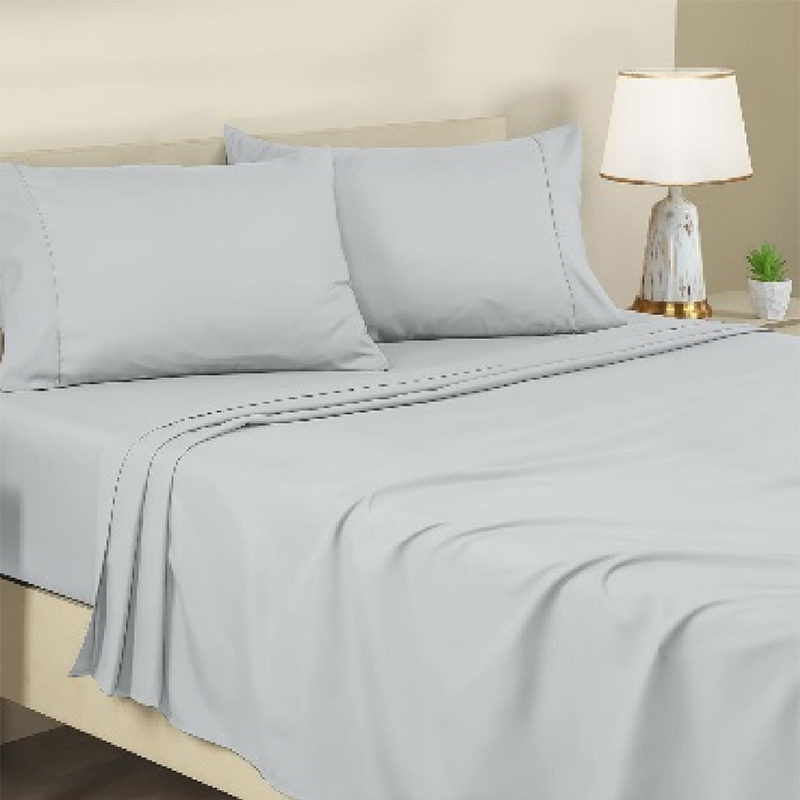 Set de foi de răcire cu dimensiuni queen din 4 piese